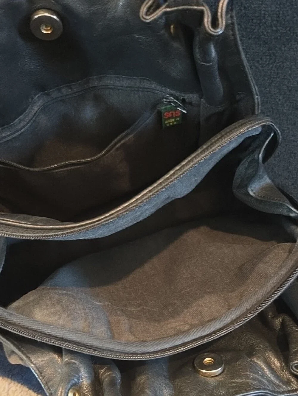 VINTAGE Black Genuine Leather Shoulder Bag